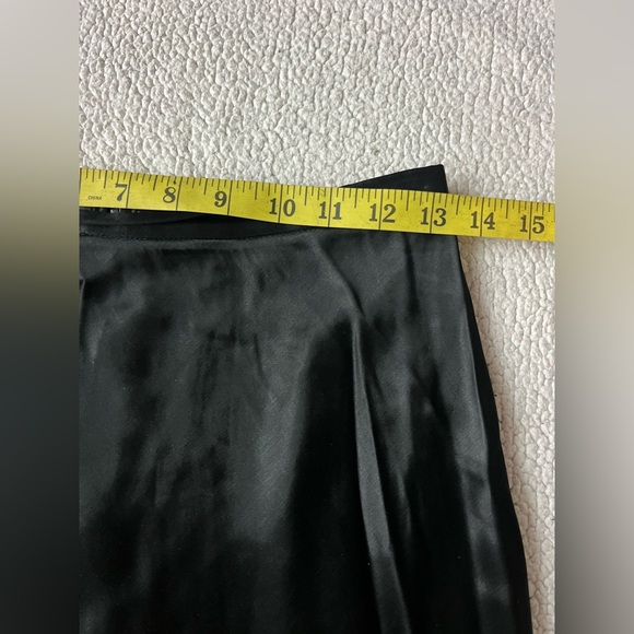 VINTAGE 90S BETSEY JOHNSON BLACK FAUX SILK MIDI SKIRT WOMENS MEDIUM - Picture 4 of 5